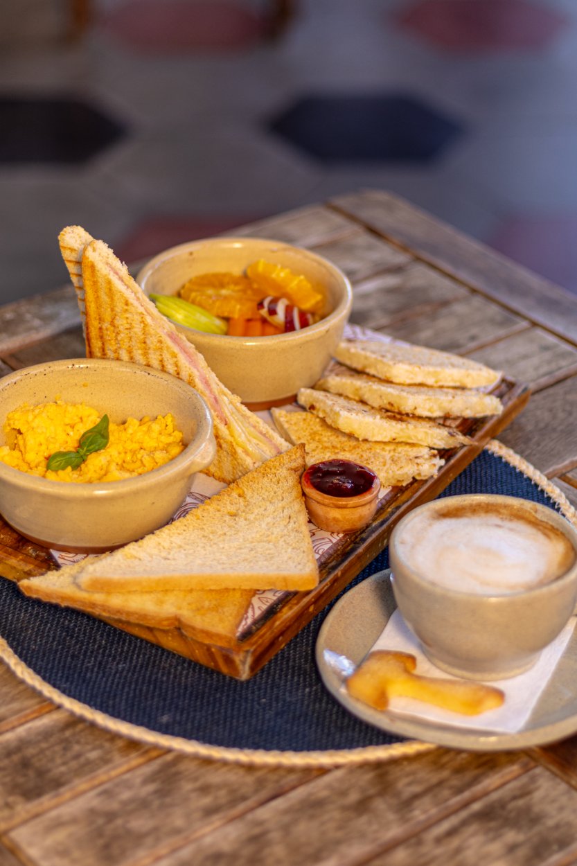 Tabla de desayuno Terracota